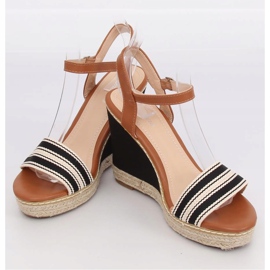 Sandałki na koturnie czarne 9068 Black brązowe 1