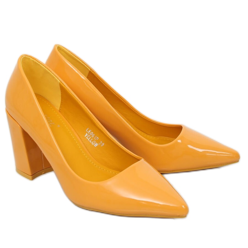 Czółenka na słupku żółte LE061P Yellow 1