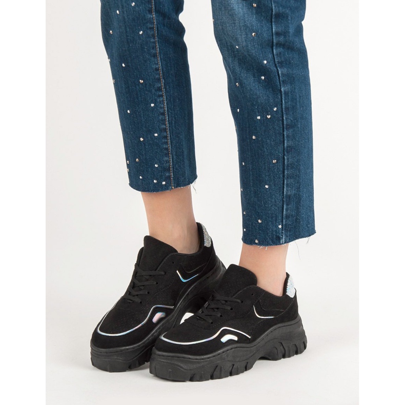 Modne Czarne Sneakersy 2