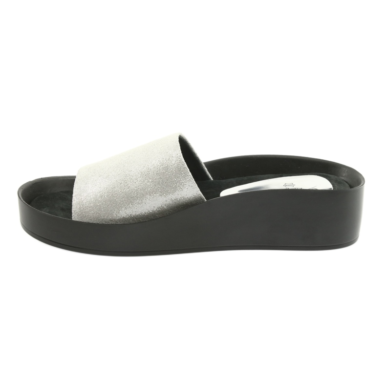 Klapki srebrzyste profilowane Filippo 768 szare 2