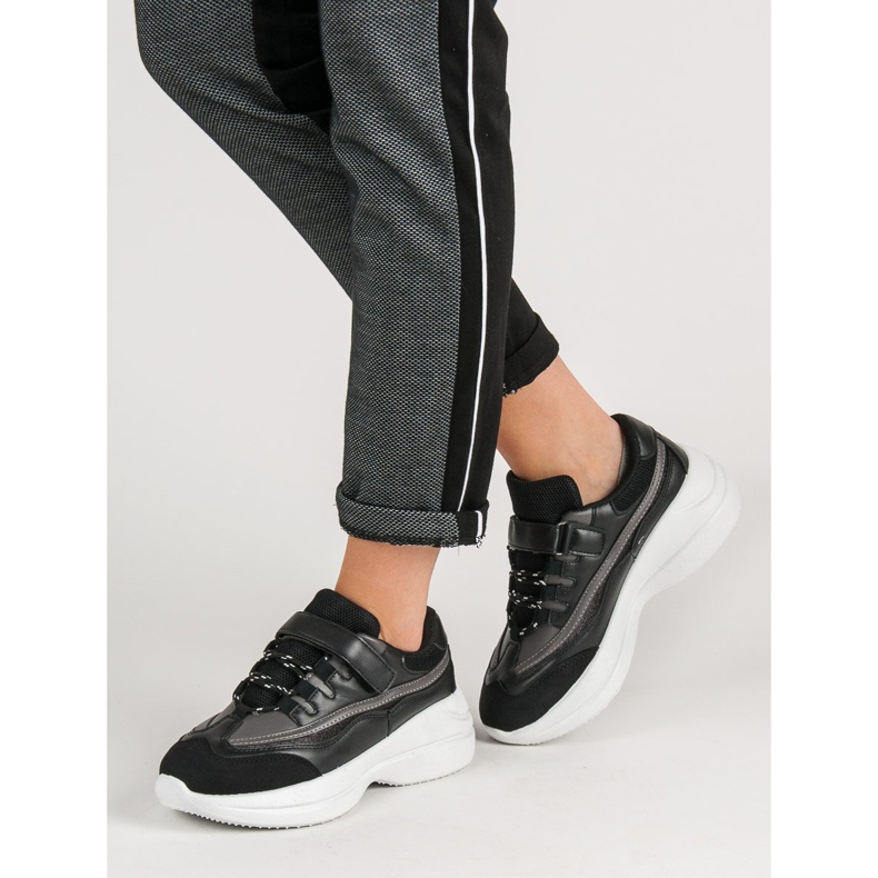 Modne Czarne Sneakersy 1