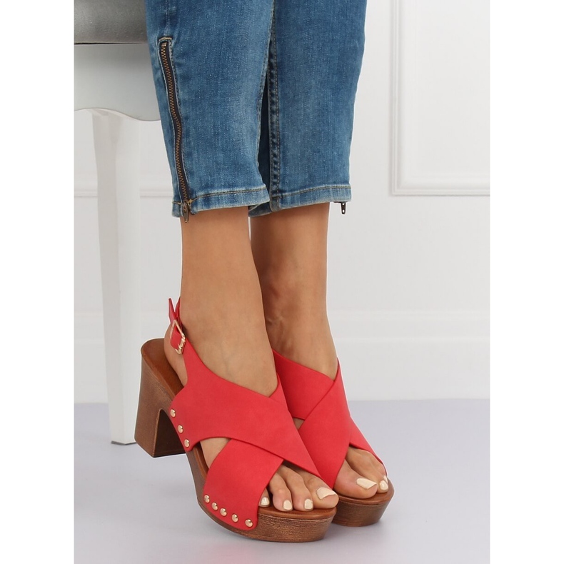 Sandałki ala drewniaki czerwone D-131 Red 2