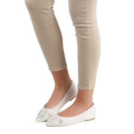 Baleriny W Szpic VICES białe 2