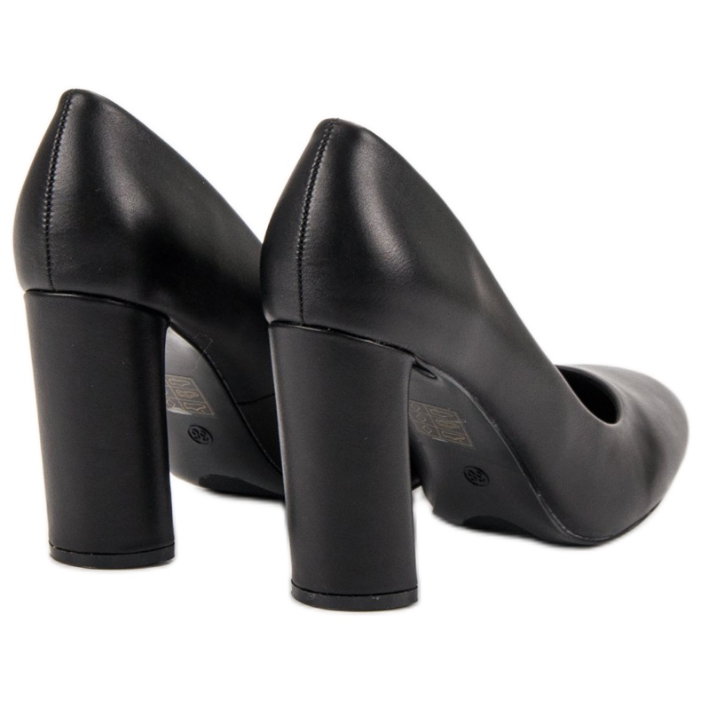 Small Swan Czarne Czółenka Na Słupku 1