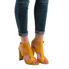 Ideal Shoes Seksowne Sandałki Na Obcasie żółte 3