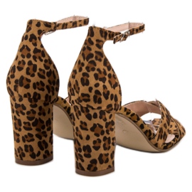 Ideal Shoes Sandałki Na Słupku brązowe 1