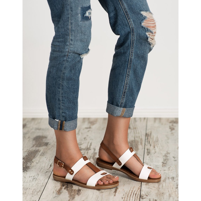 Evento Sandały Zapinane Sprzączką białe brązowe 1