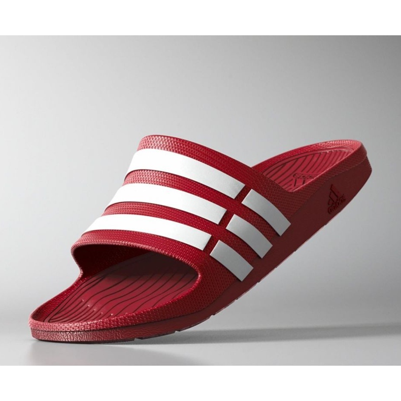 Klapki adidas Duramo Slide M G15886 czerwone 1