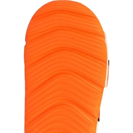 Sandały adidas Disney Akwah 9 I Nemo Kids AF3921 białe pomarańczowe 1