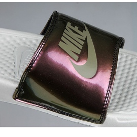 Klapki Nike Sportswear Benassi Just Do It Print W 618919-013 beżowy brązowe 3