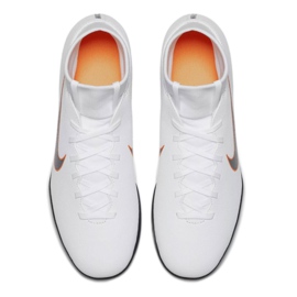 Buty piłkarskie Nike Mercurial SuperflyX 6 Club Tf M AH7372-107 białe białe 1