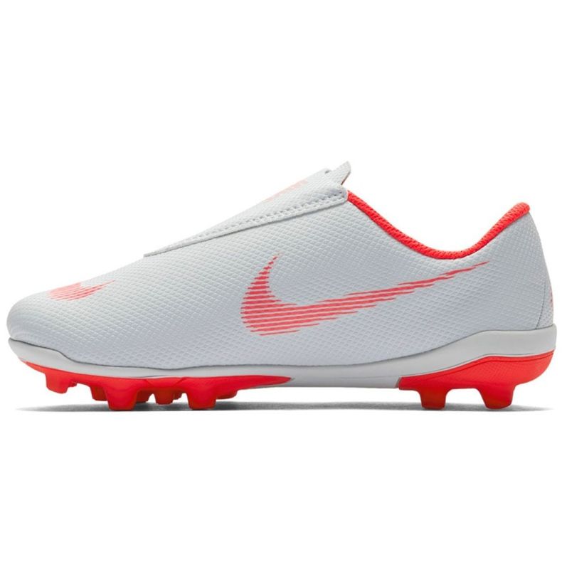 Buty piłkarskie Nike Mercurial Vapor 12 Club Ps V Mg Jr AH7351-060 wielokolorowe białe 1