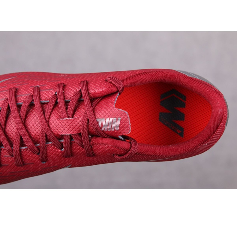 Buty piłkarskie Nike Mercurial Vapor 12 Academy Gs Mg Jr AH7347-606 czerwone czerwone 2