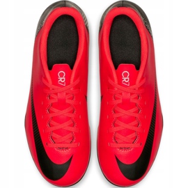 Buty piłkarskie Nike Mercurial Vapor 12 Club Gs CR7 FG/MG Jr AJ3095-600 czerwone wielokolorowe 2