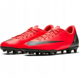 Buty piłkarskie Nike Mercurial Vapor 12 Club Gs CR7 FG/MG Jr AJ3095-600 czerwone wielokolorowe 3