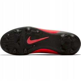 Buty piłkarskie Nike Mercurial Vapor 12 Club Gs CR7 FG/MG Jr AJ3095-600 czerwone wielokolorowe 6