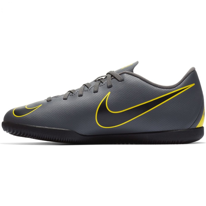 Buty halowe Nike Mercurial Vapor X 12 Club Ic Jr AH7354-070 szare szare 1