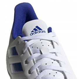 Buty piłkarskie adidas Predator 19.4 Tf M D97971 białe białe 3