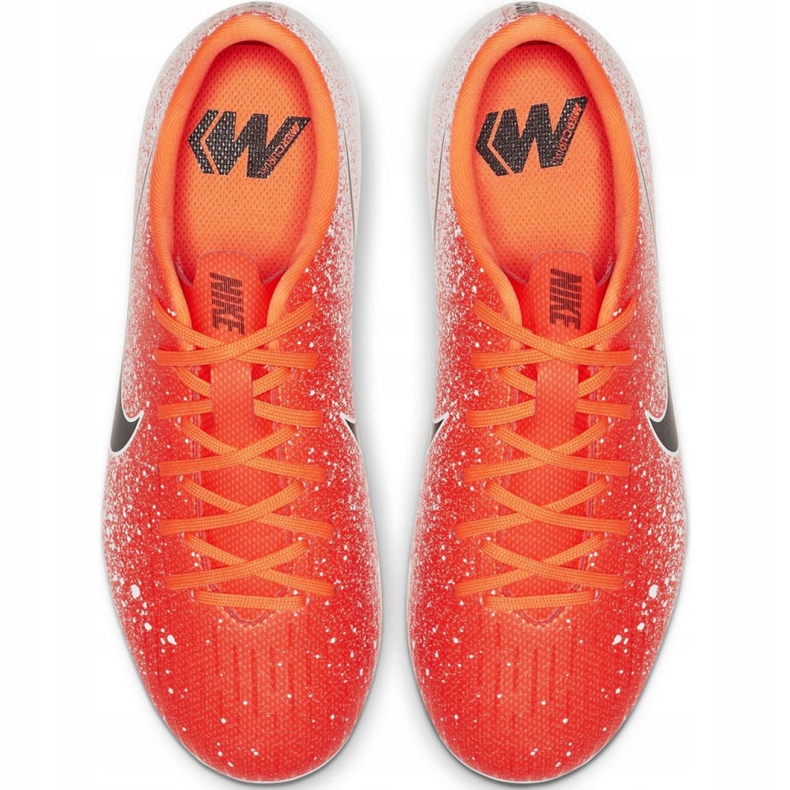 Buty piłkarskie Nike Mercurial Vapor 12 Academy Mg Jr AH7347-801 wielokolorowe czerwone 1
