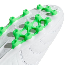 Buty piłkarskie adidas Copa 19.3 Ag M F35775 białe białe 4