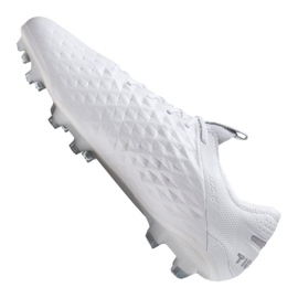 Buty piłkarskie Nike Legend 8 Elite Fg M AT5293-100 białe białe 4