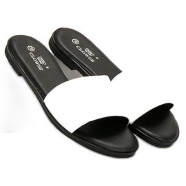 Clowse Klasyczne Białe Klapki 1