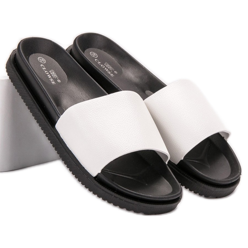 Clowse Białe Klapki Damskie 1