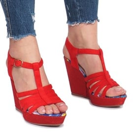 Czerwone sandały na koturnie Ankard 2