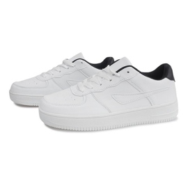 Sneakersy A5236 Biały białe 1