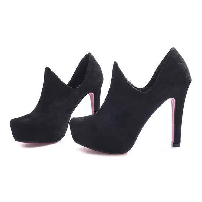 Czarne botki na szpilce Gisèle 2