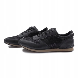 Czarne sneakersy z koronką Lou 1