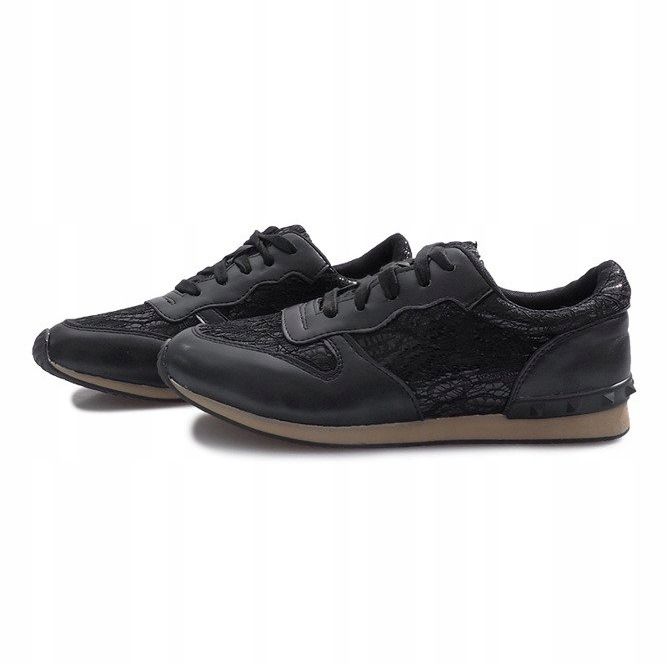 Czarne sneakersy z koronką Lou 1