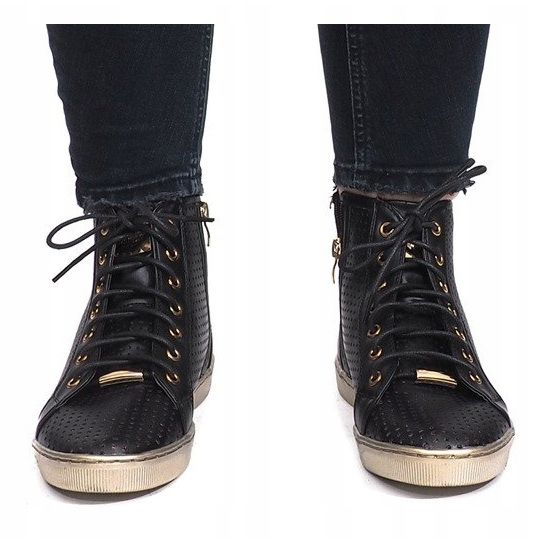 Czarne ażurowe trampki Maud 2