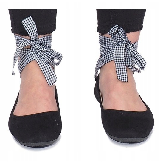 Czarne balerinki z kokardką Acro 1