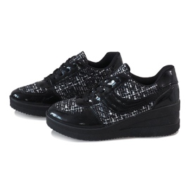Czarne sneakersy na koturnie BKA-113 4
