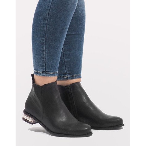 Czarne botki z perłami LEI-189 2