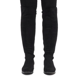 Czarne zamszowe kozaki z ćwiekami H305 2