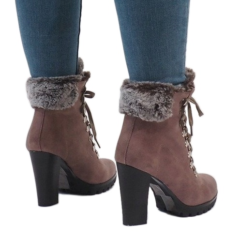 Khaki botki na słupku N50 zielone 1