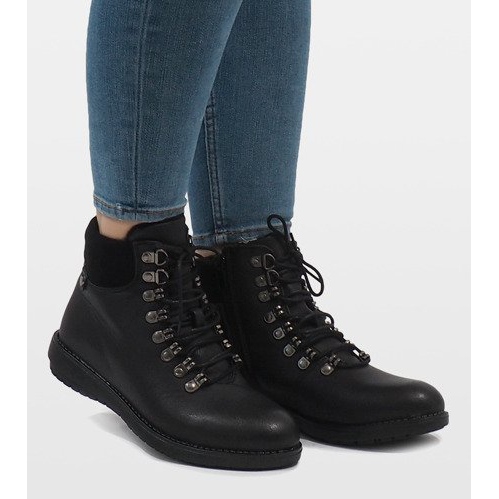 Czarne sznurowane botki ocieplane 3971 2