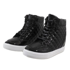 Czarne sneakersy na koturnie pikowane DD478-1 2