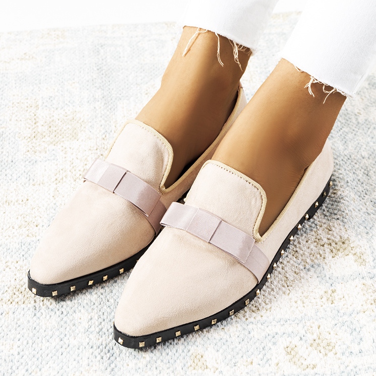 Różowe półbuty wsuwane z ćwiekami B12-12 1