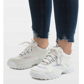 Białe modne obuwie sportowe BO-62 1