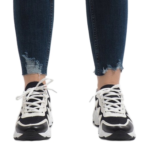 Czarne modne obuwie sportowe KB-153 2