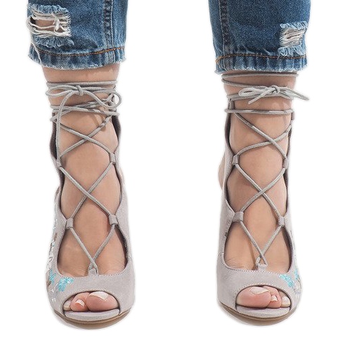 Szare odkryte botki na słupku 1610-223 2