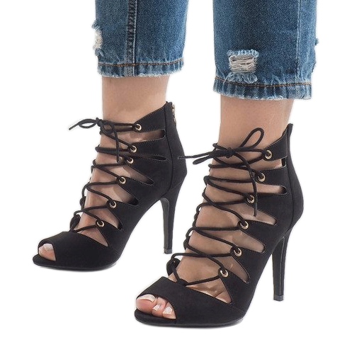 Czarne odkryte botki na szpilce 9095-83A 1