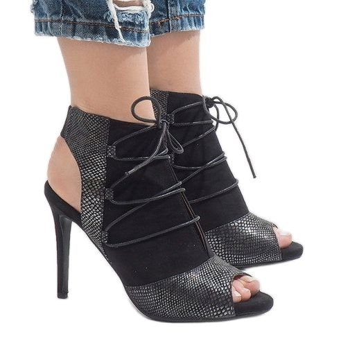 Czarne odkryte botki na szpilce HF168-3 1