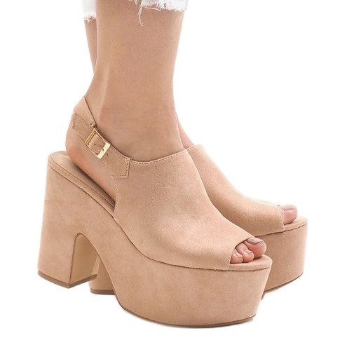 Różowe sandały na masywnym klocku 8263CA 2