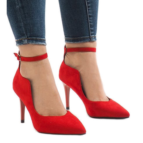 Czerwone botki na szpilce B-54 1