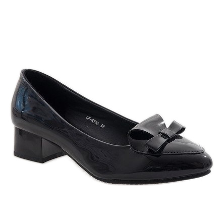 Czarne czółenka na obcasie GF-A166 1