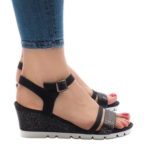 Czarne sandały na platformie Y-8217 1